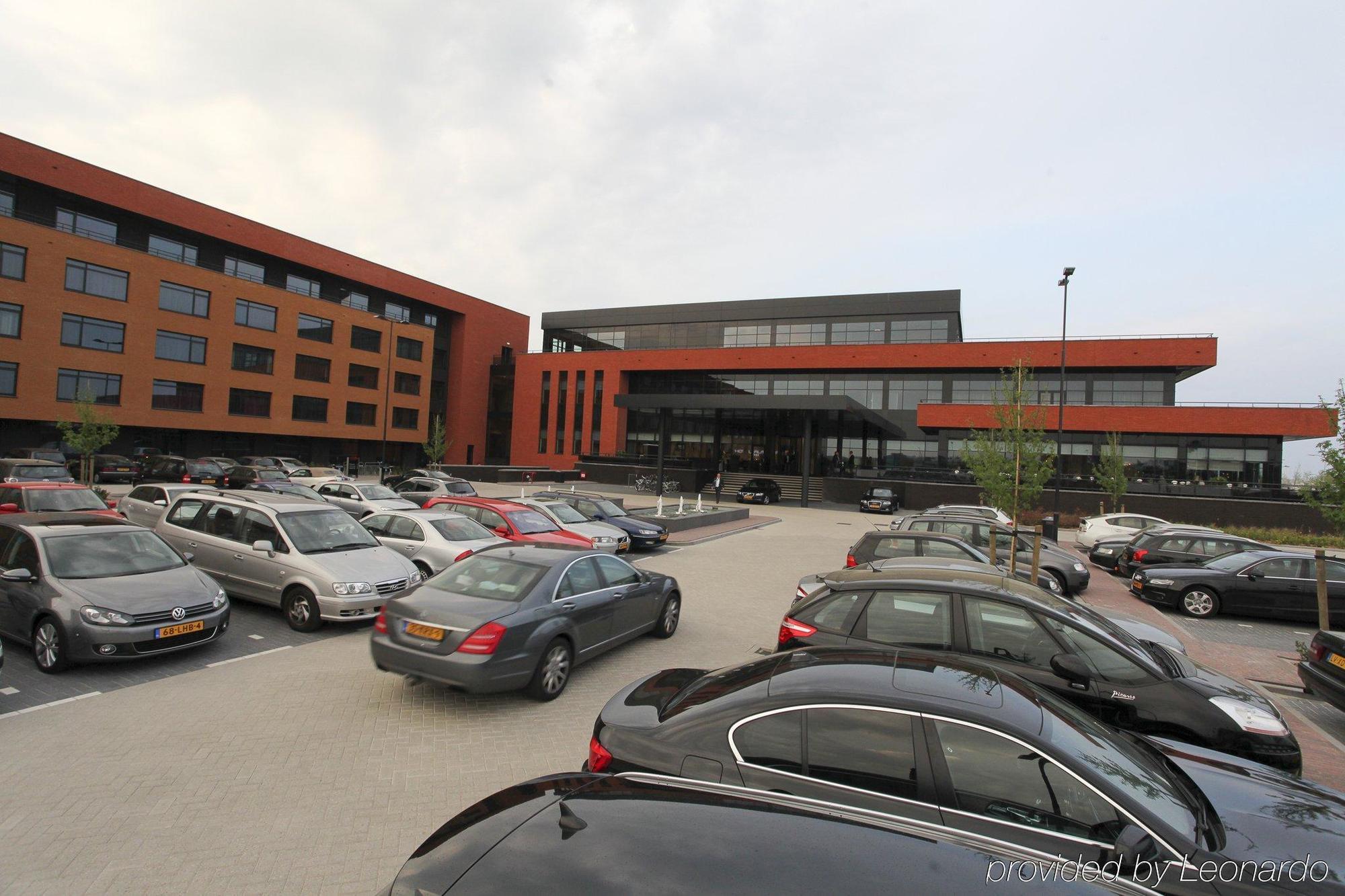 Van Der Valk Hotel Almere Exterior foto